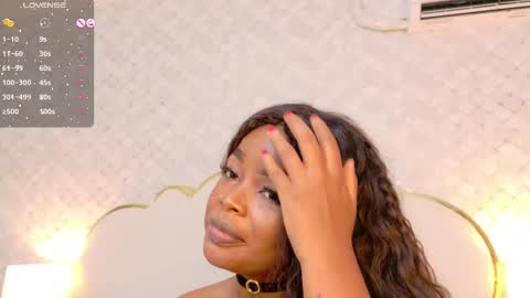 Madisson Lopez online show from October 6, 2025, 10:29 pm