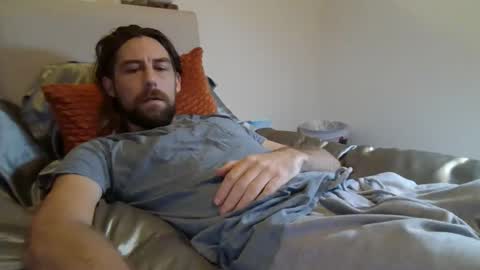 Mat online show from November 3, 2025, 3:46 pm