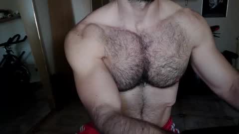 Snapshot of madmax20x chatting on October 20, 2025, 2:39 pm madmax20x online show from October 20, 2025, 2:39 pm