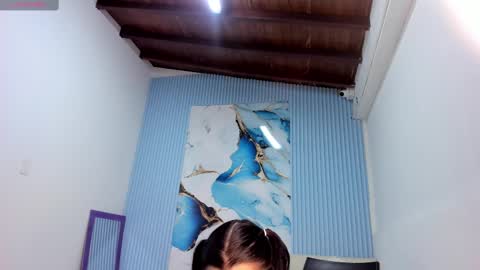 Madoka online show from March 3, 2025, 3:42 pm