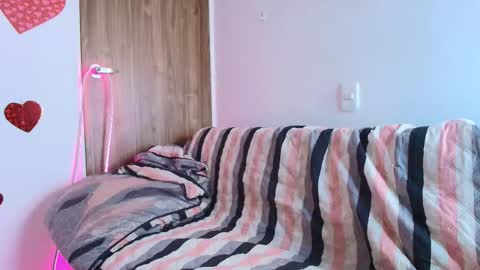 Snapshot of mady_gh chatting on February 5, 2026, 4:28 am mady online show from February 5, 2026, 4:28 am