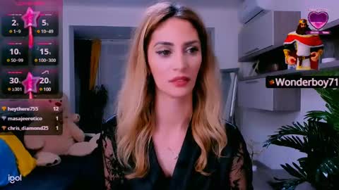 Madye Roberts online show from February 17, 2025, 12:43 am