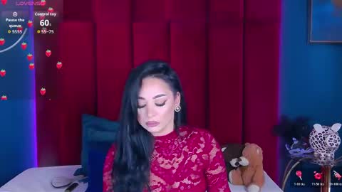 Snapshot of madyluxx chatting on May 5, 2026, 6:27 pm MadyLuxx online show from May 5, 2026, 6:27 pm