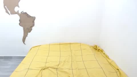 MadysonAndSteven online show from November 11, 2025, 1:16 am