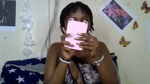 Maee online show from January 10, 2026, 5:26 pm