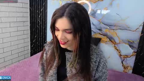 maevekuro online show from January 14, 2026, 3:23 am