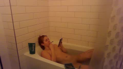 Snapshot of maevesins chatting on January 23, 2025, 5:35 am Maeve Sins online show from January 23, 2025, 5:35 am