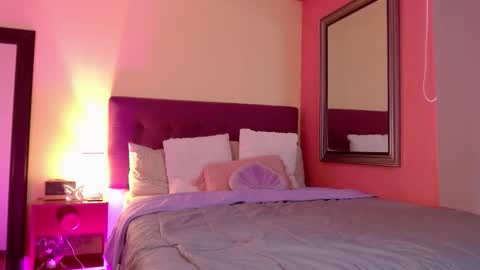 Mafer Flor online show from October 15, 2025, 9:48 pm