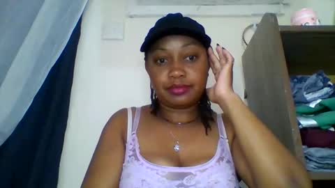 Snapshot of magdalinemus chatting on April 15, 2026, 12:12 pm magdalinemus online show from April 15, 2026, 12:12 pm