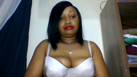 Snapshot of magdalinemus chatting on May 21, 2026, 2:35 pm magdalinemus online show from May 21, 2026, 2:35 pm