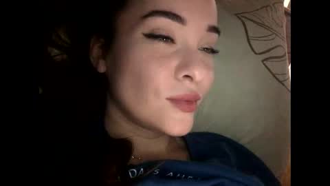 magggg658318 online show from January 16, 2025, 12:53 pm