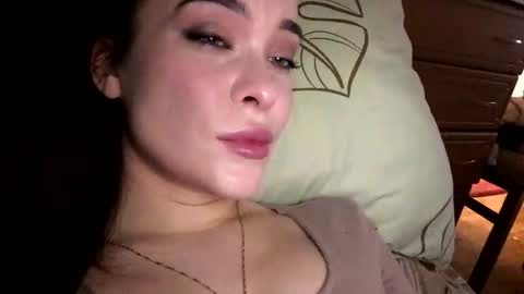 magggg658318 online show from January 6, 2026, 12:31 pm