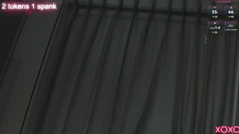 magic_aliice online show from March 12, 2025, 3:29 pm