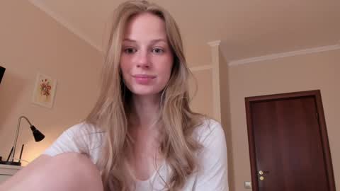 Alice  online show from March 19, 2026, 11:03 am