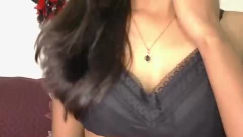 Snapshot of magic_door_open chatting on November 19, 2025, 9:31 am magic door open online show from November 19, 2025, 9:31 am