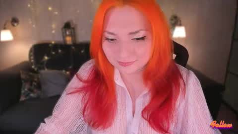 magic_eva online show from December 15, 2025, 5:06 pm