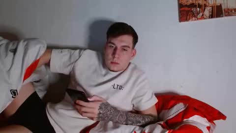 Snapshot of magic_fantasy77 chatting on November 25, 2025, 6:02 am magic_fantasy77 online show from November 25, 2025, 6:02 am