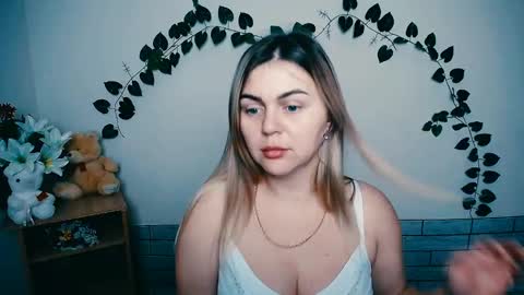 magic_katarina_ online show from February 5, 2025, 7:29 am