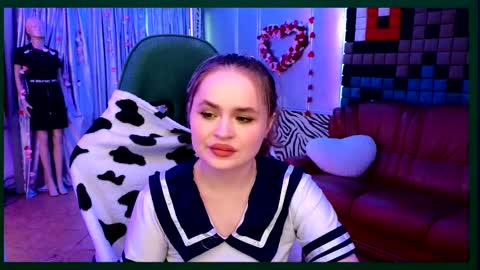 Snapshot of magical_leila chatting on February 28, 2025, 11:25 am Jessica Leila online show from February 28, 2025, 11:25 am