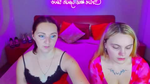 Snapshot of magiceyess chatting on December 16, 2024, 7:48 am Lili and Bella online show from December 16, 2024, 7:48 am