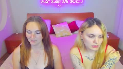 Snapshot of magiceyess chatting on September 26, 2025, 6:12 pm Lili and Bella online show from September 26, 2025, 6:12 pm