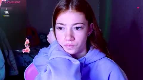 Angel online show from November 26, 2025, 7:48 pm