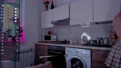 MagicLove online show from January 26, 2025, 6:49 am