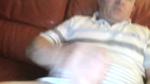 Snapshot of magicman250 chatting on February 17, 2026, 6:32 am magicman250 online show from February 17, 2026, 6:32 am