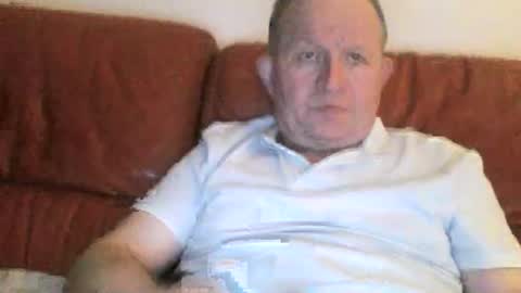 Snapshot of magicman250 chatting on March 1, 2026, 9:28 pm magicman250 online show from March 1, 2026, 9:28 pm