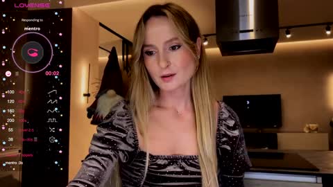 magicpeaach online show from December 20, 2024, 4:14 pm