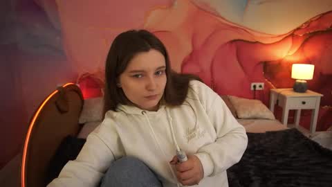 Emily online show from October 2, 2025, 6:20 am