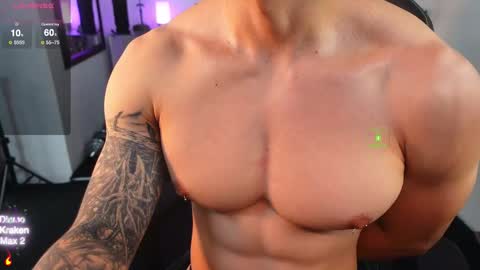 If you want me to use the Lovense please let me know  --    online show from December 4, 2025, 5:21 pm