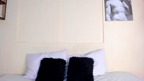 Snapshot of magnusking_ chatting on June 21, 2026, 4:26 am Magnus King online show from June 21, 2026, 4:26 am
