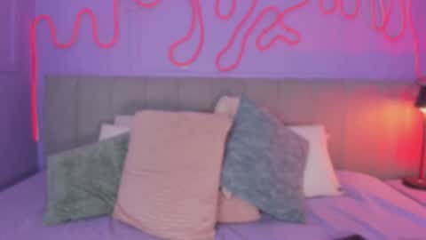 Mai online show from December 14, 2025, 8:41 am