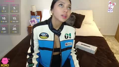 Snapshot of maiaa_evans chatting on September 17, 2025, 1:51 am    t  online show from September 17, 2025, 1:51 am