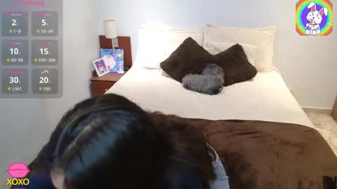 Snapshot of maiaa_evans chatting on October 16, 2025, 2:45 am    t  online show from October 16, 2025, 2:45 am