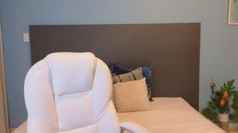 Snapshot of maiaa_ruiz chatting on December 26, 2024, 12:38 pm Maiaa Ruiz online show from December 26, 2024, 12:38 pm