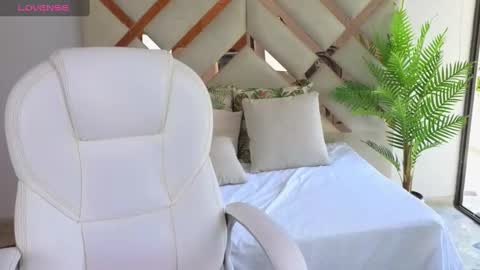 Snapshot of maiaa_ruiz chatting on March 8, 2025, 5:11 pm Maiaa Ruiz online show from March 8, 2025, 5:11 pm