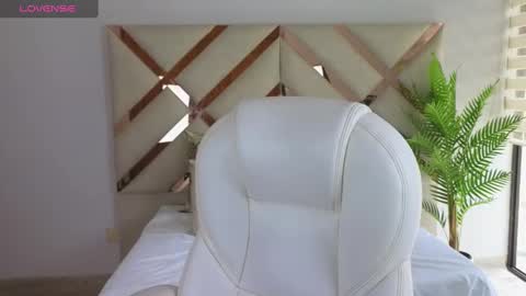 Snapshot of maiaa_ruiz chatting on March 11, 2025, 5:13 pm Maiaa Ruiz online show from March 11, 2025, 5:13 pm