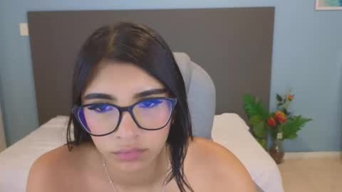 Snapshot of maiaa_ruiz chatting on September 12, 2025, 3:23 pm Maiaa Ruiz online show from September 12, 2025, 3:23 pm