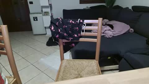 maialinofriuli online show from September 28, 2025, 3:01 am