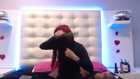 Maia  online show from March 2, 2025, 1:38 pm