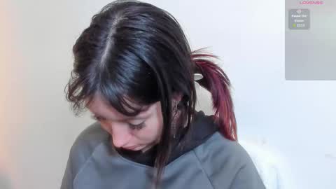 maibys online show from October 26, 2025, 4:07 am