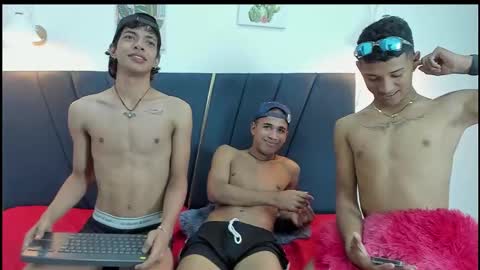 maicol_cum23 online show from September 20, 2025, 1:28 am