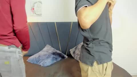 maicol_cum23 online show from September 26, 2025, 1:26 pm