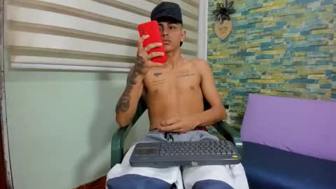 Snapshot of maicoll_hard02 chatting on November 11, 2025, 11:54 am maicoll_hard02 online show from November 11, 2025, 11:54 am