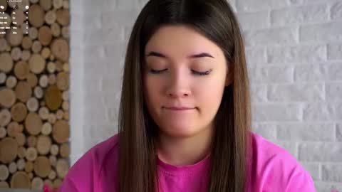 Lucy online show from February 14, 2026, 2:19 am