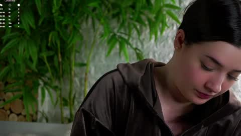 Lucy online show from March 30, 2026, 4:35 am