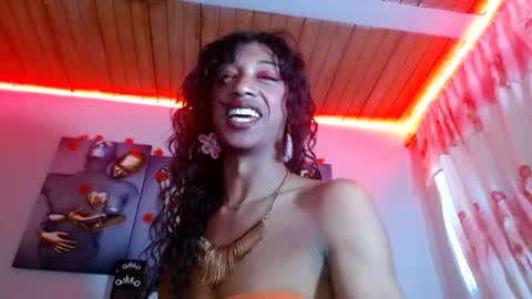 Bella Maidi online show from February 28, 2025, 1:47 pm