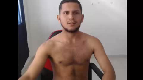 Snapshot of maik_135 chatting on September 29, 2025, 8:24 pm maicol online show from September 29, 2025, 8:24 pm